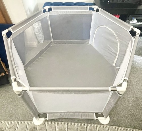 Play pen hexagonal warm grey - warm,