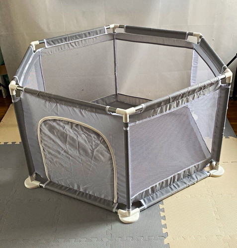 Hexagonal grey mesh baby play - hexagonal,